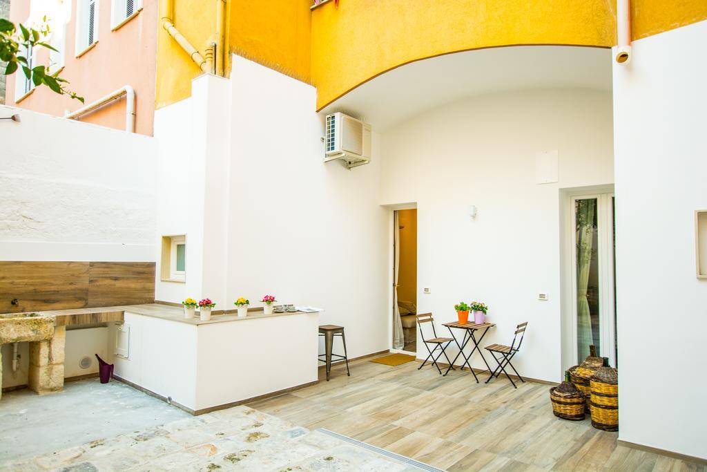 Villa Dimora Antica Via Milord Monopoli Exterior foto